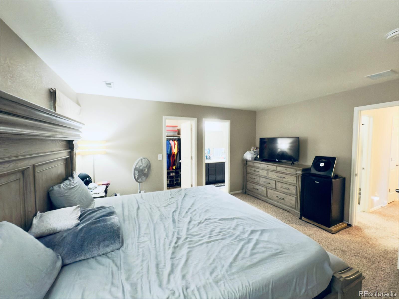 11590 River Oaks Lane