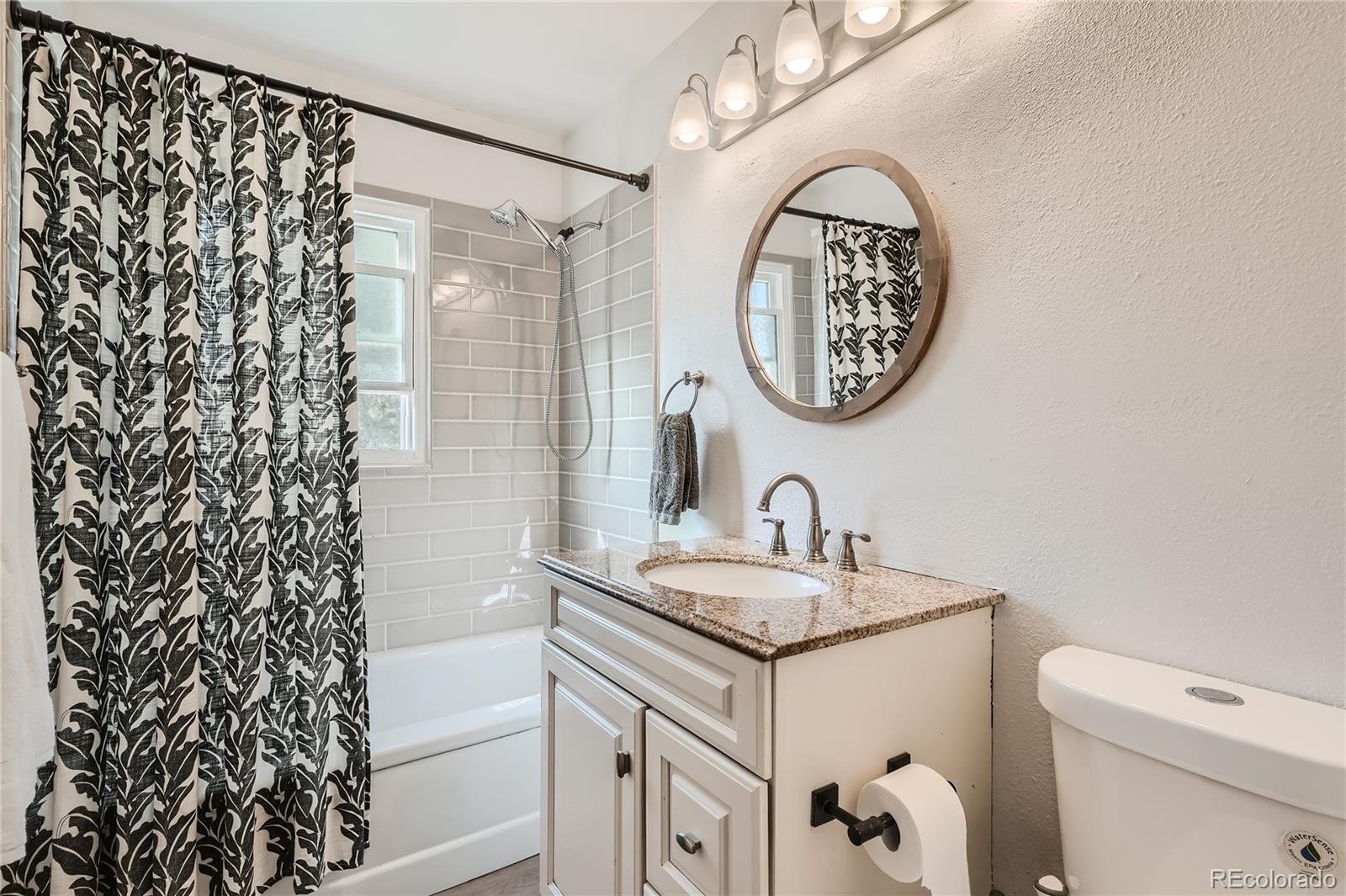 1315 W Center Avenue