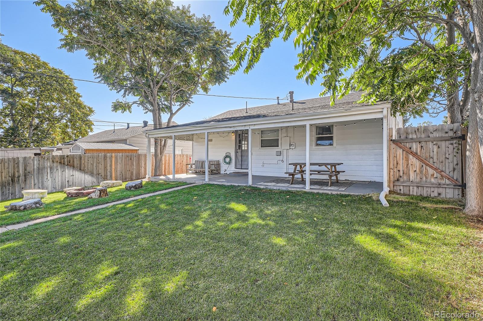 1315 W Center Avenue