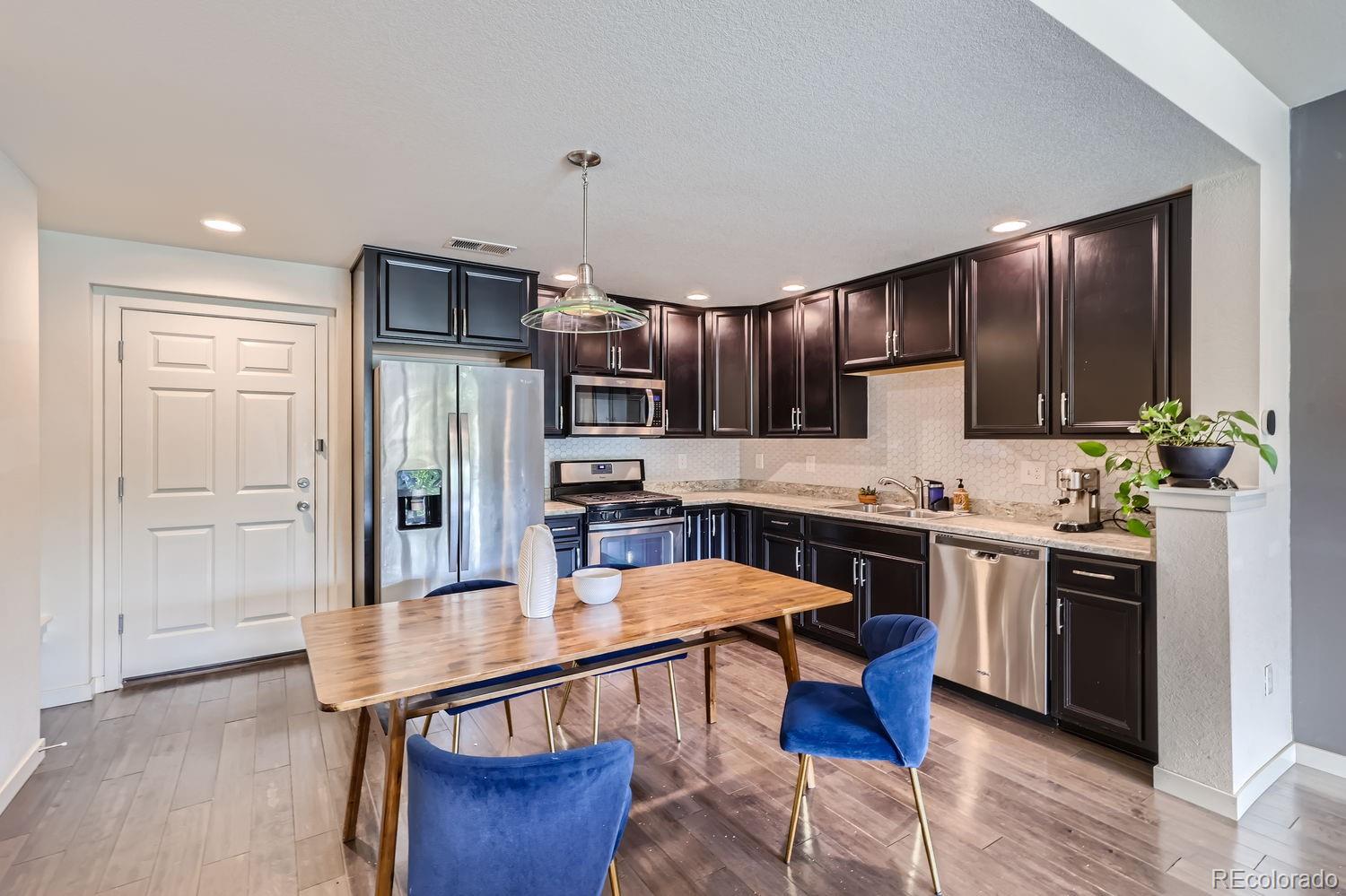 5266 Central Park Boulevard