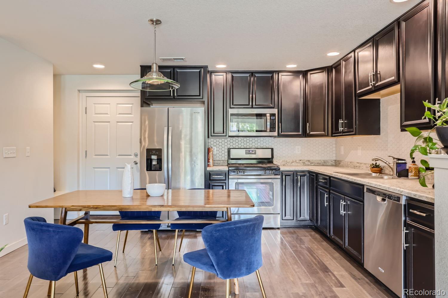 5266 Central Park Boulevard