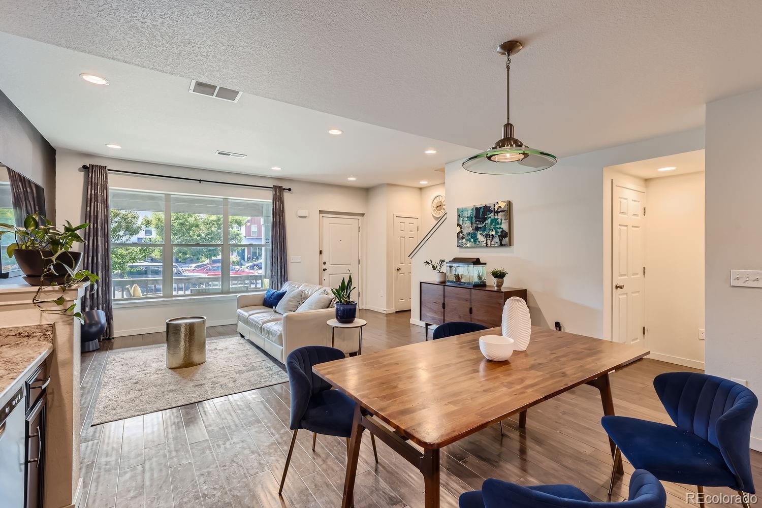 5266 Central Park Boulevard