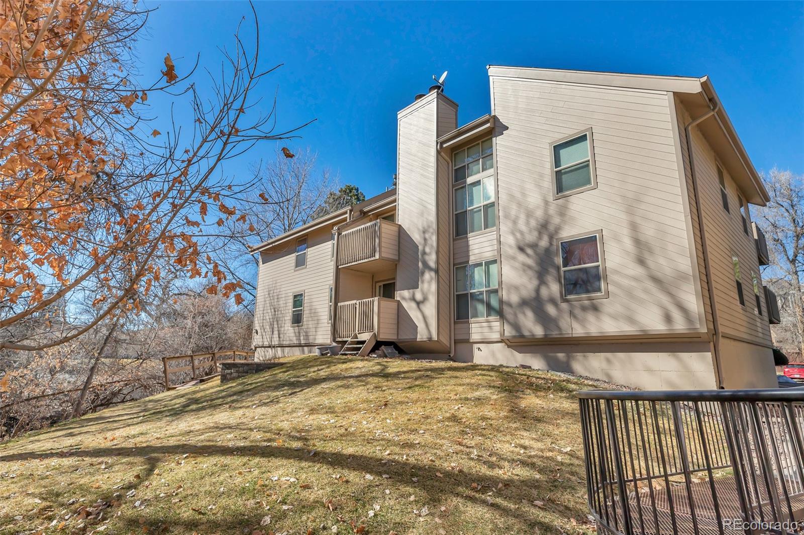 701 Harlan Street Unit: E10