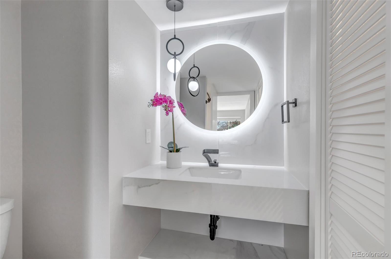 701 Harlan Street Unit: E10