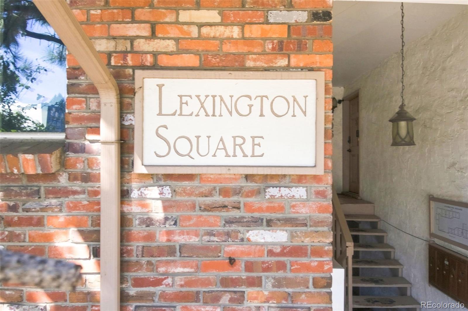 1525 S Holly Street Unit: 208