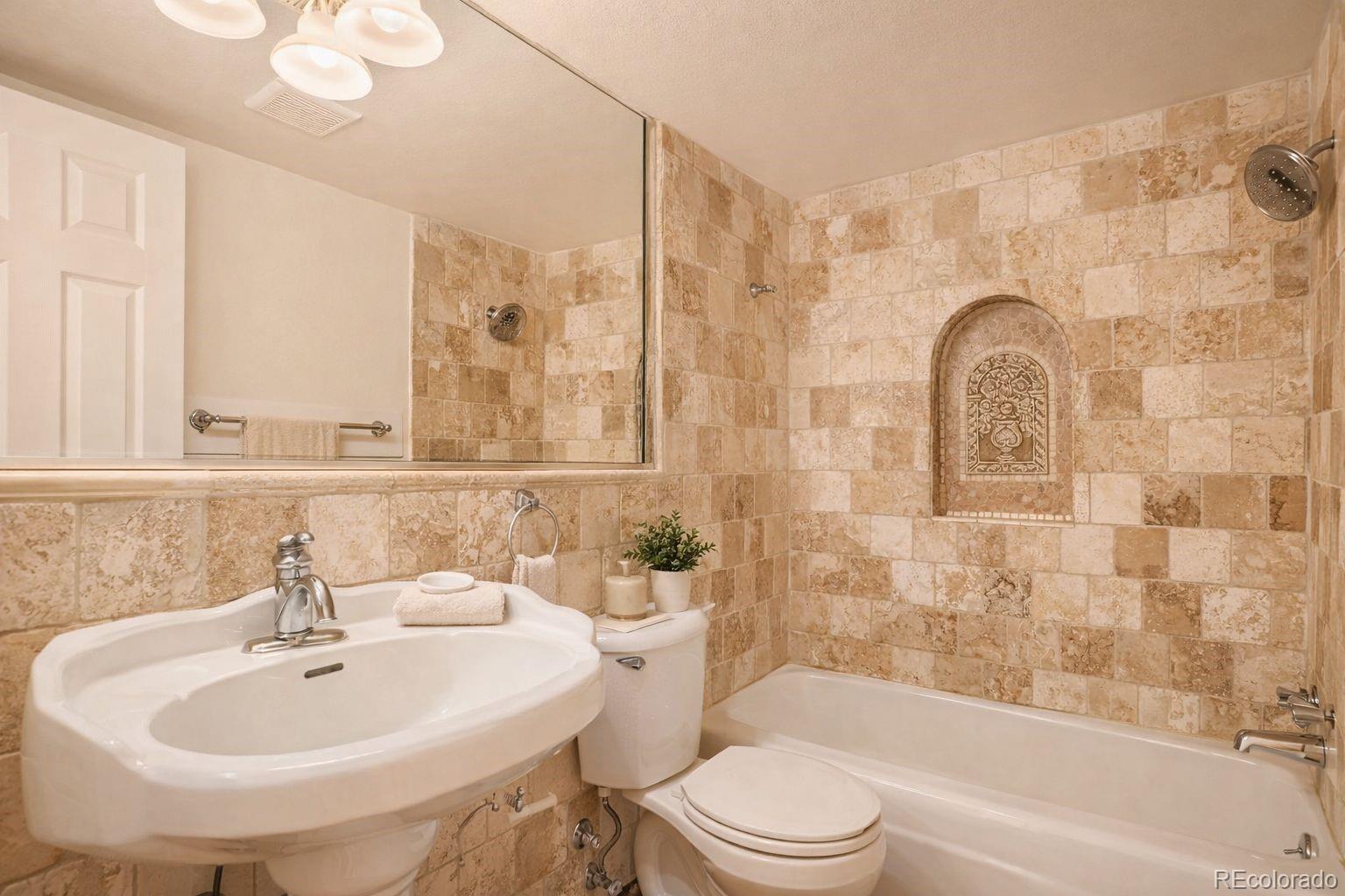 3420 S Locust Street Unit: D