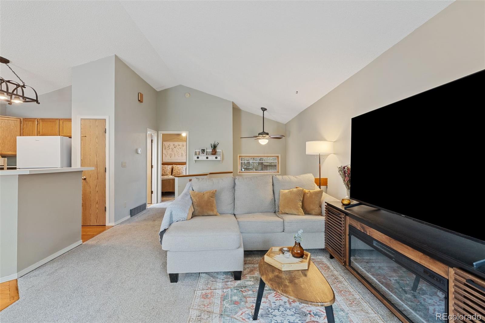 1125 Greenbrier Drive