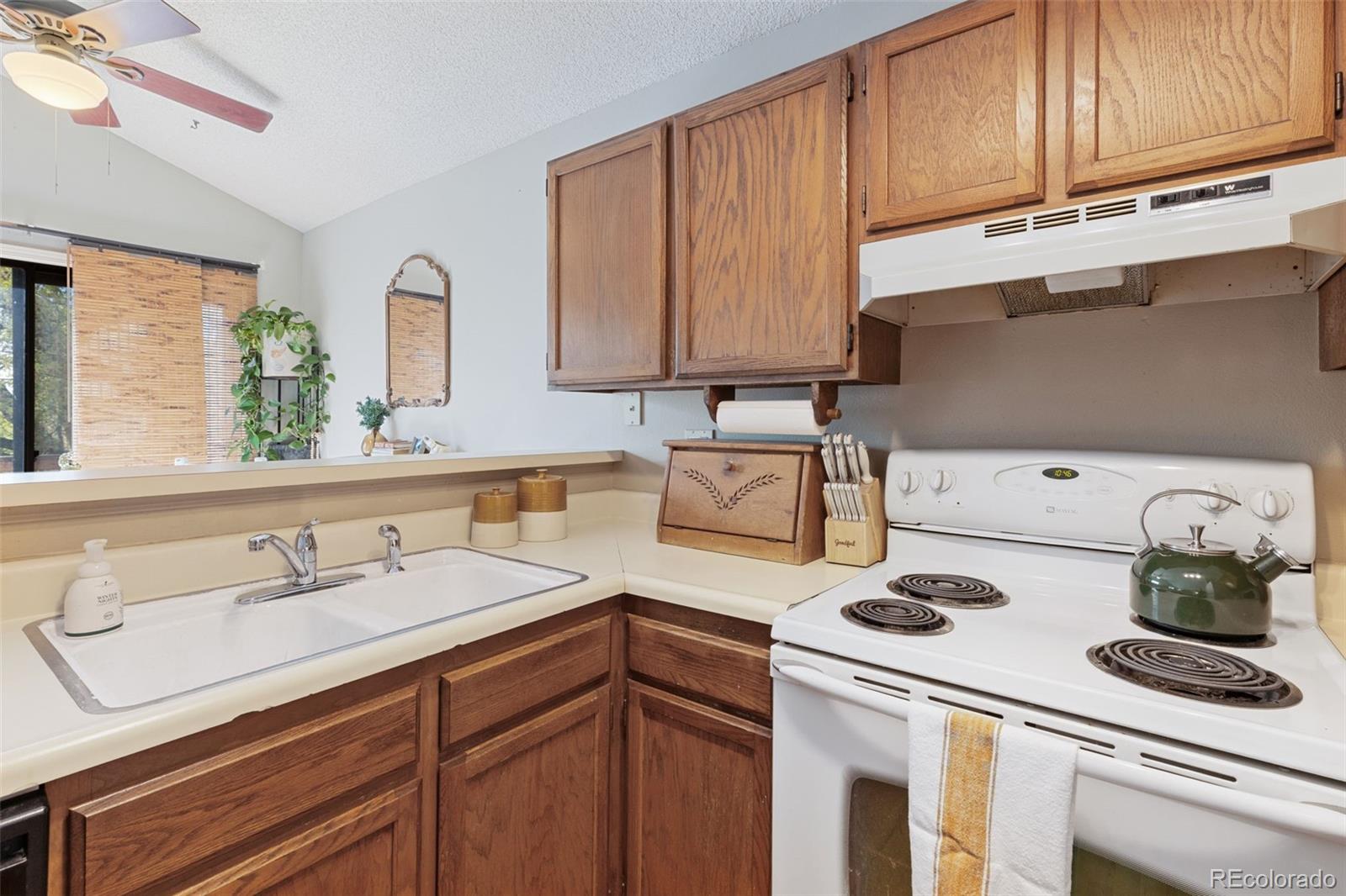1125 Greenbrier Drive