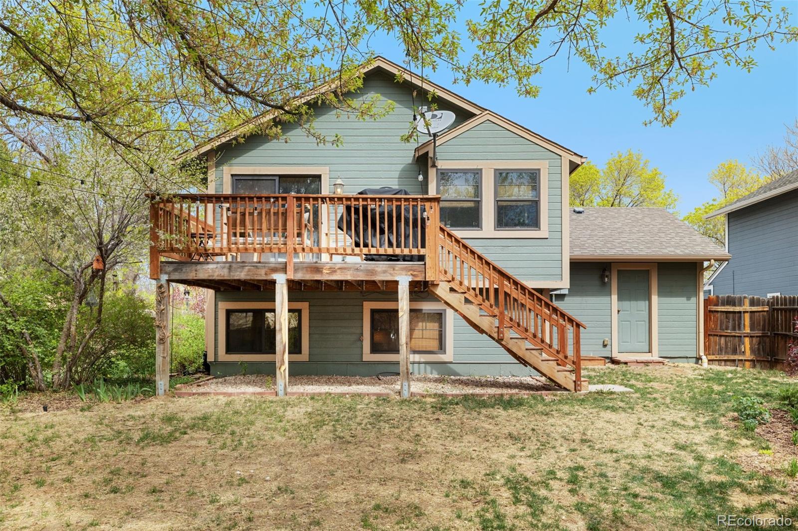 1125 Greenbrier Drive