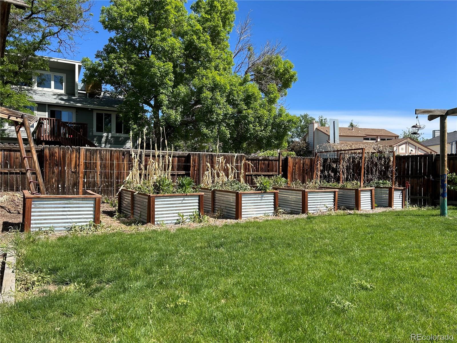 9787 Holland Circle