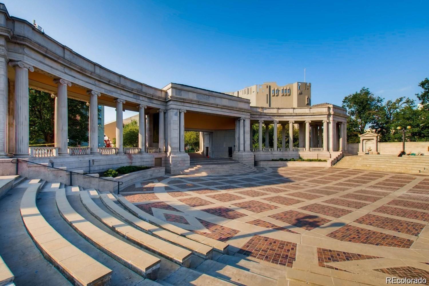 1125 N Washington Street Unit: 202