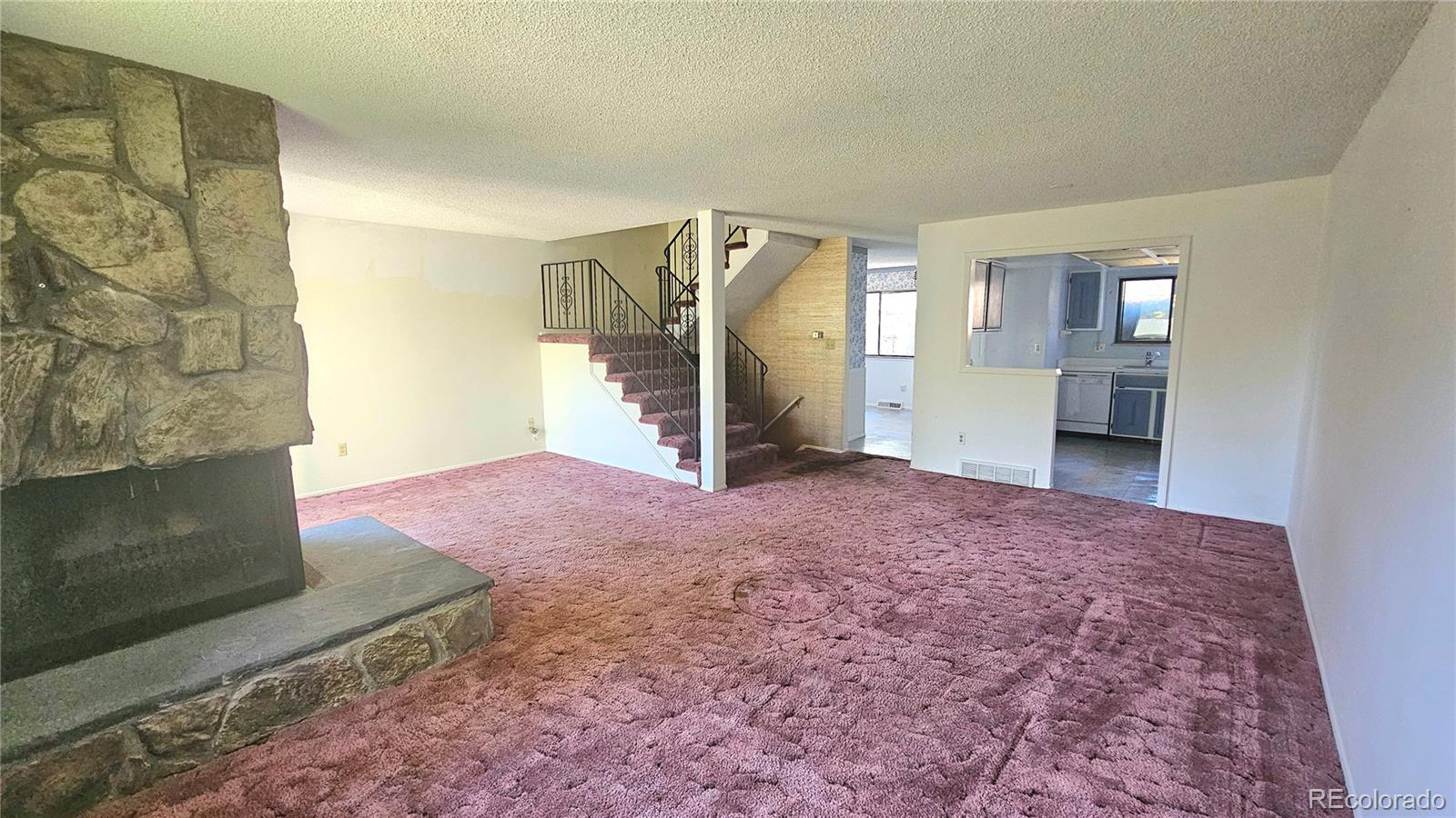 2635 S Peoria Street