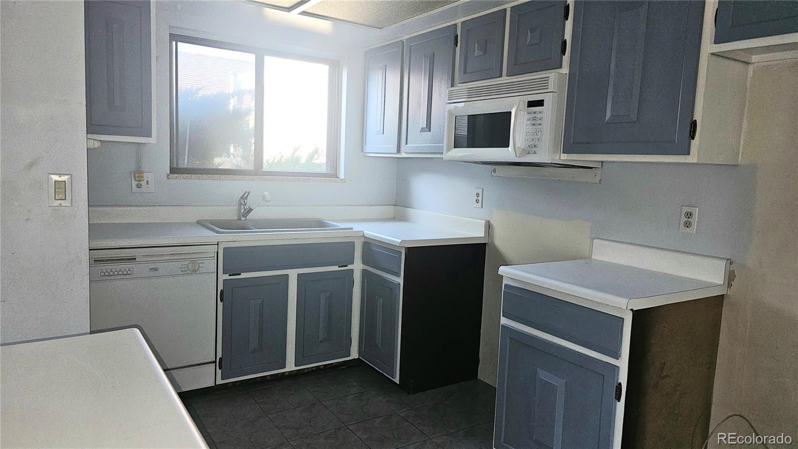 2635 S Peoria Street