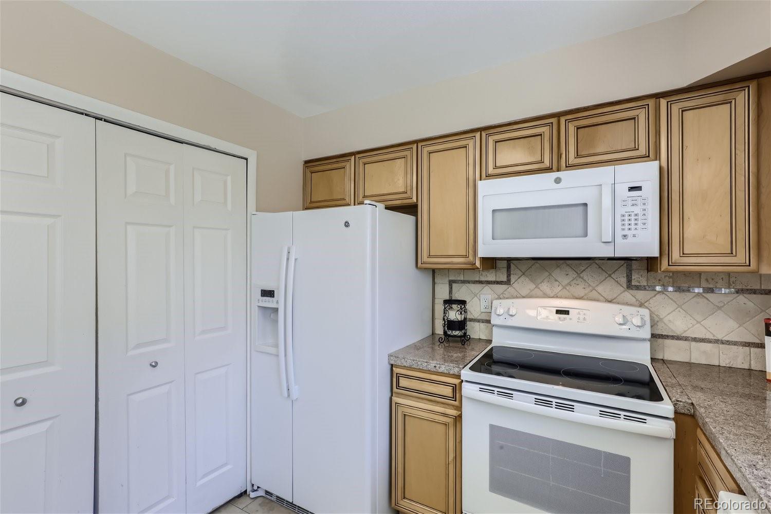 13293 E Amherst Avenue