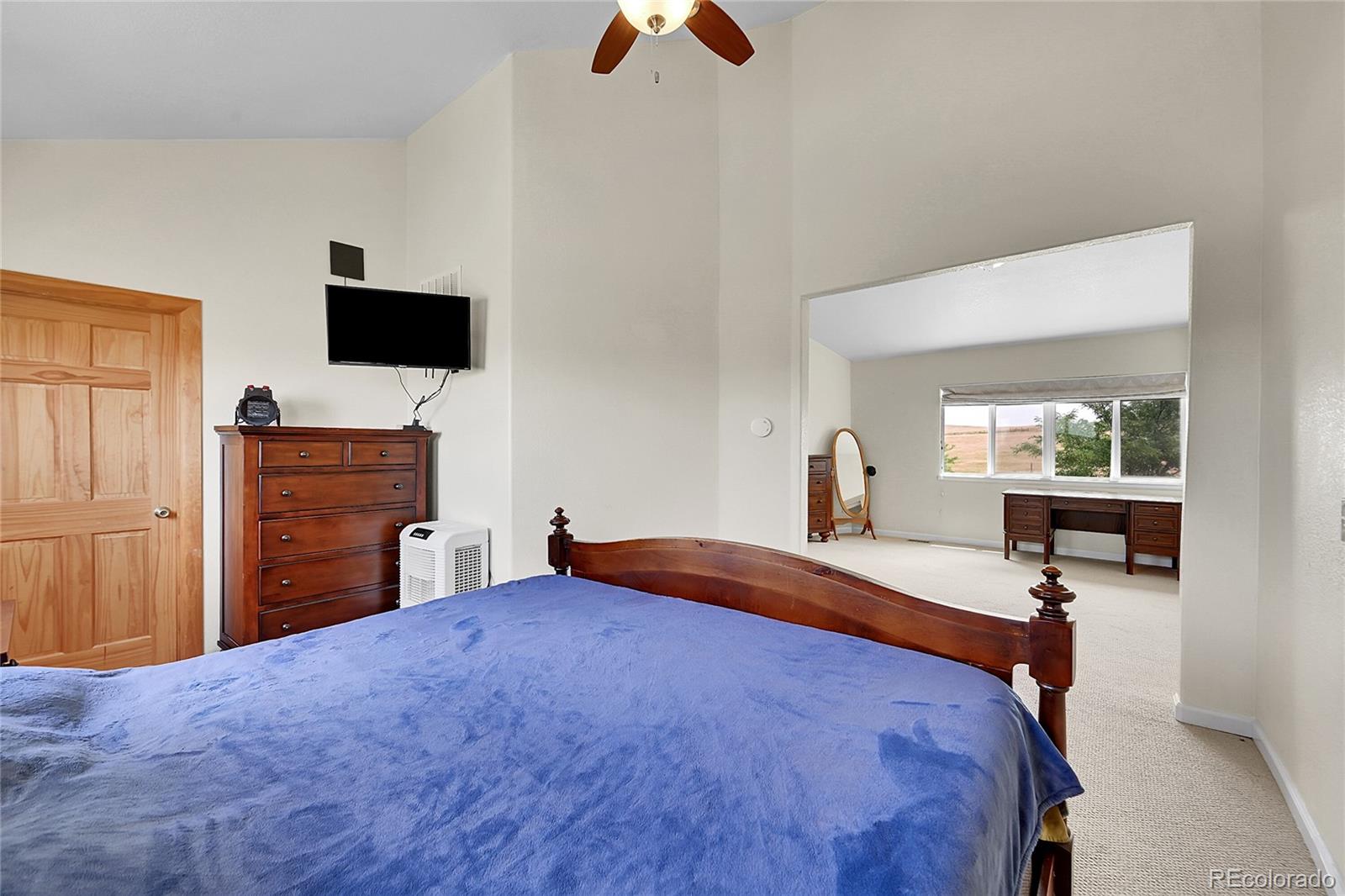 5225 Tom Bay Place