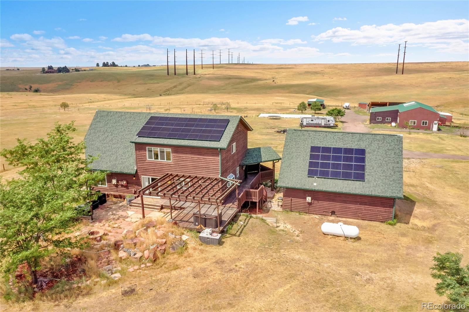 5225 Tom Bay Place