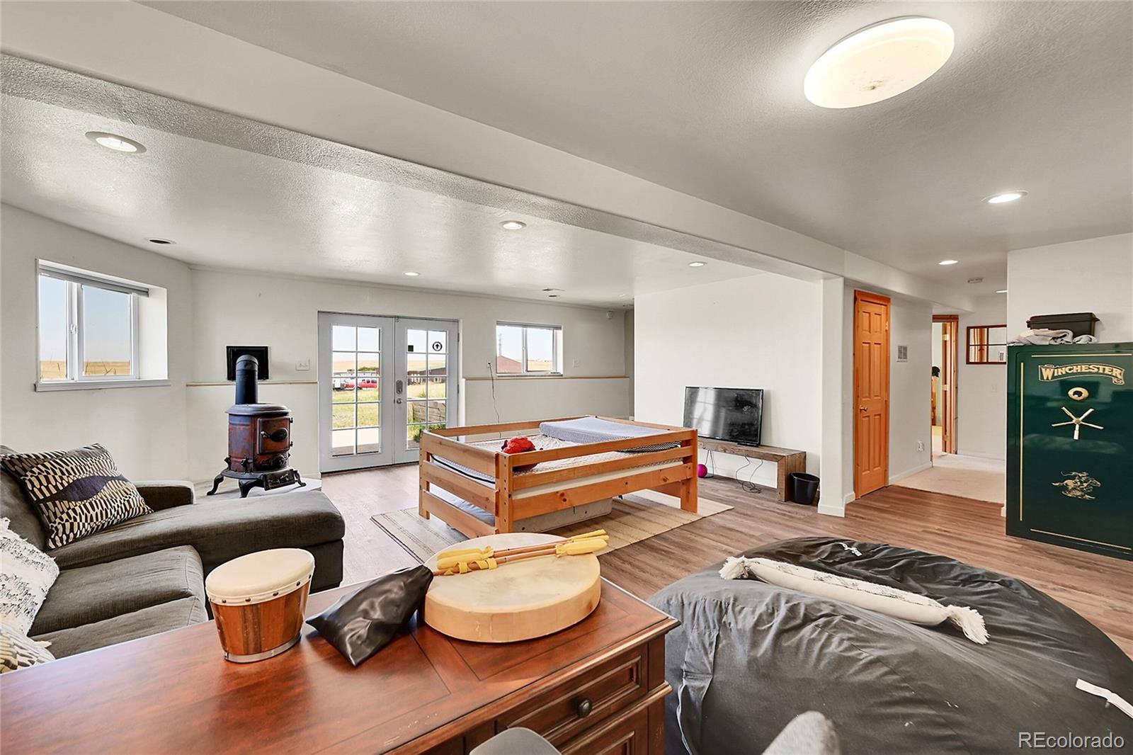 5225 Tom Bay Place