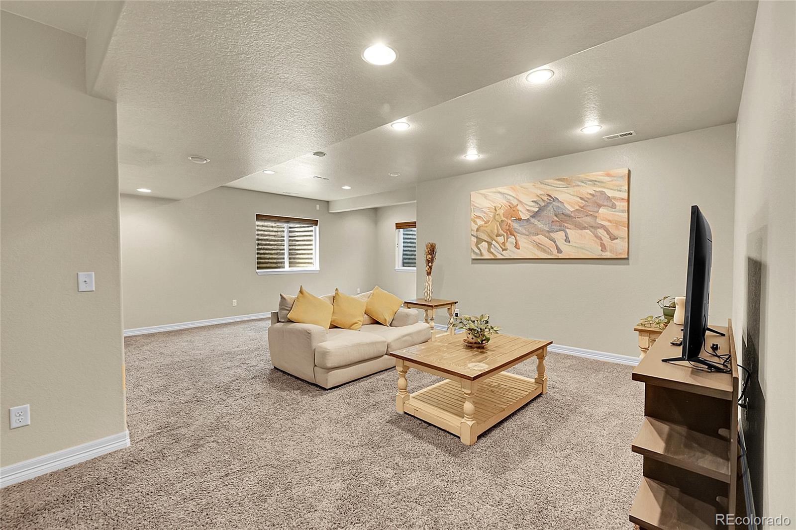 6829 Juniper Court