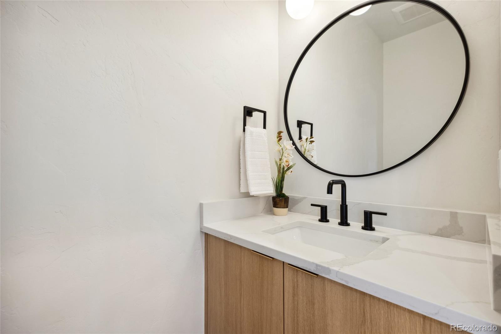 1745 Lowell Boulevard