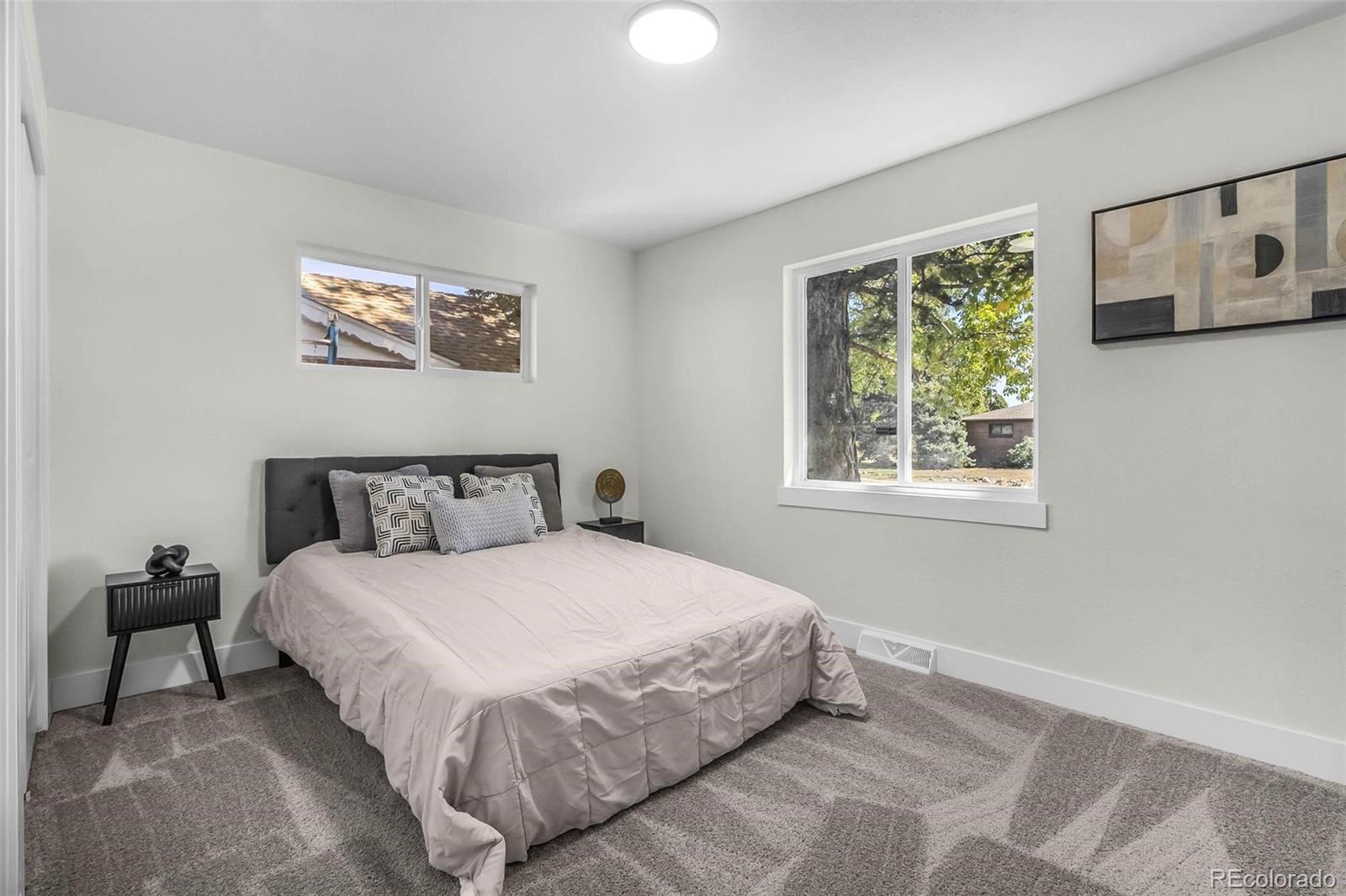 1115 S Harlan Street