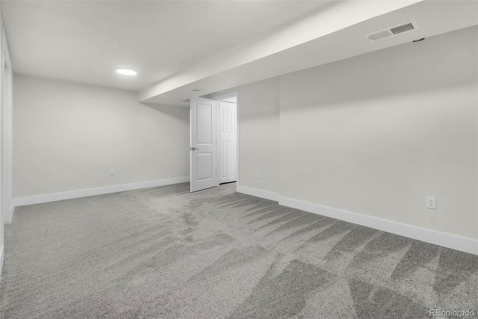 1115 S Harlan Street