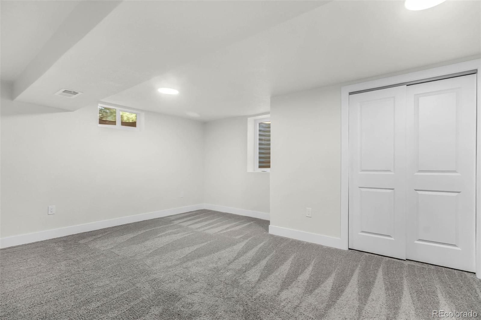 1115 S Harlan Street