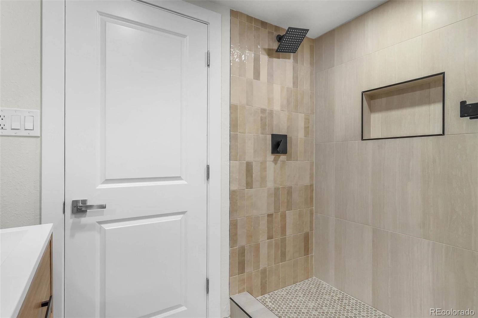 1115 S Harlan Street