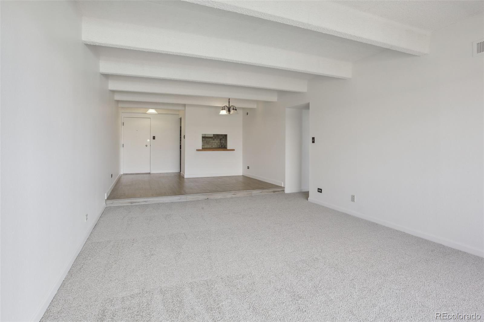 8060 E Girard Avenue Unit: 1011