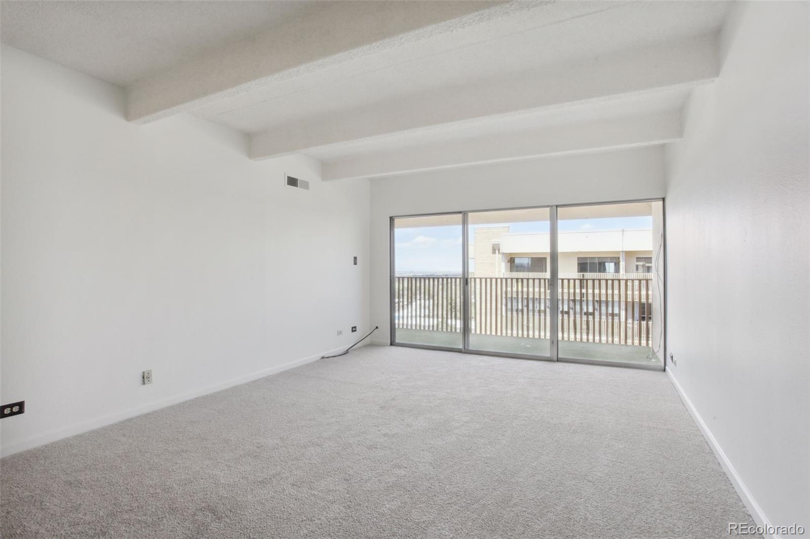 8060 E Girard Avenue Unit: 1011