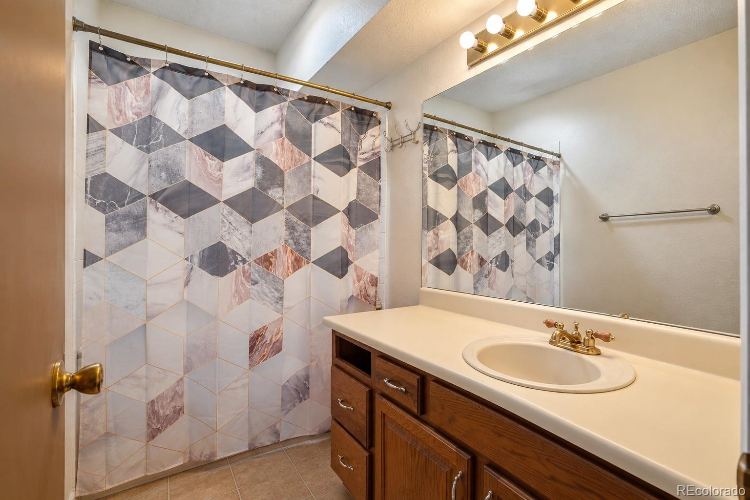 4336 Del Rio Court