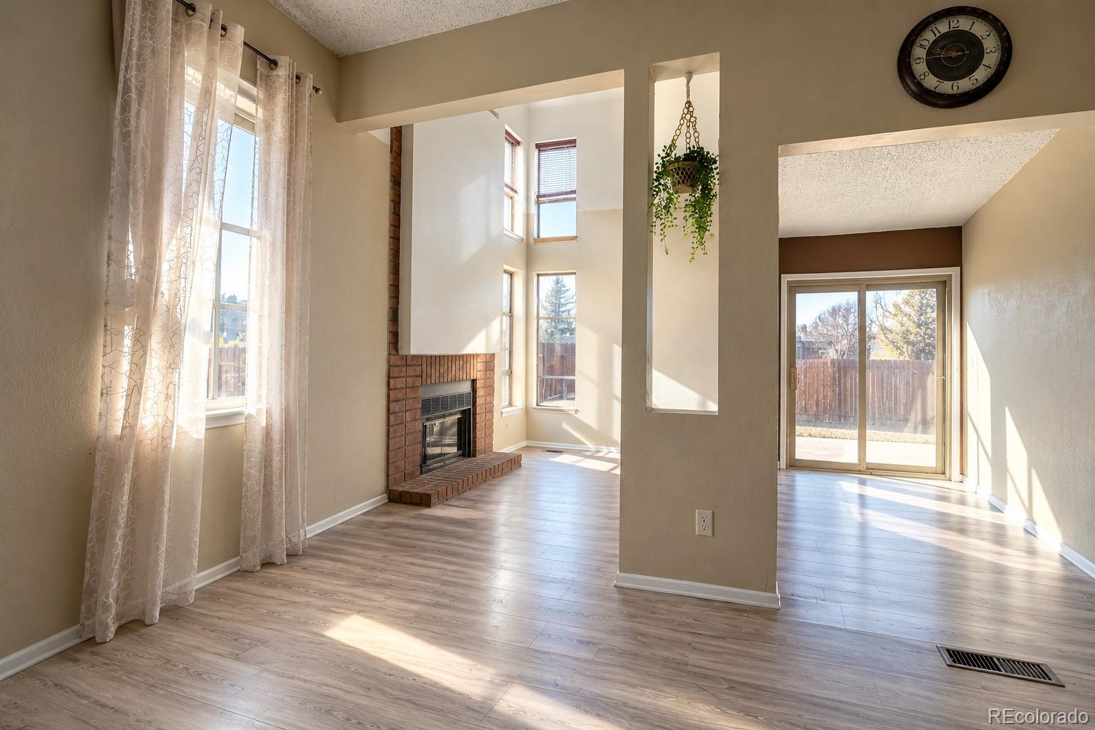 4336 Del Rio Court