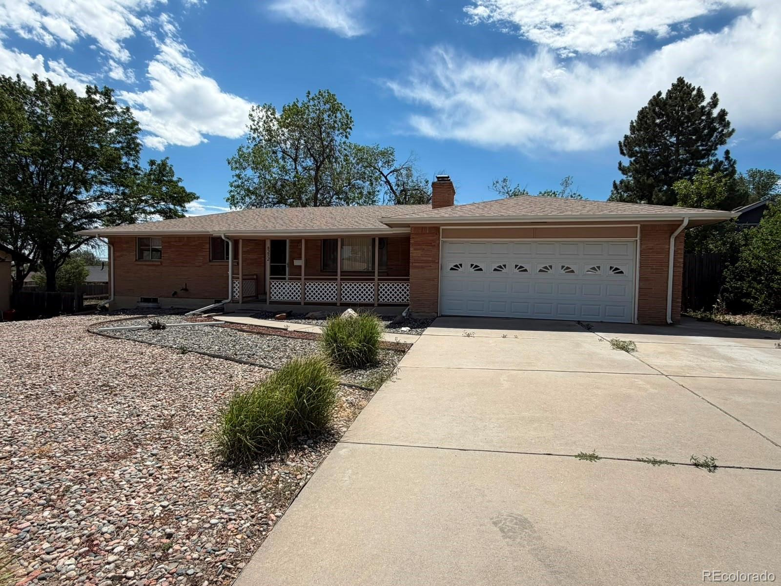 8252 Adams Way