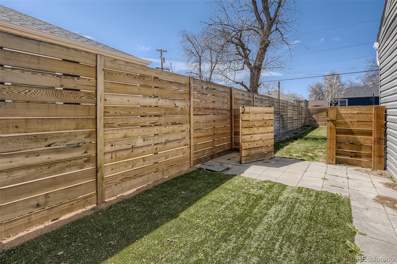 2305 S Knox