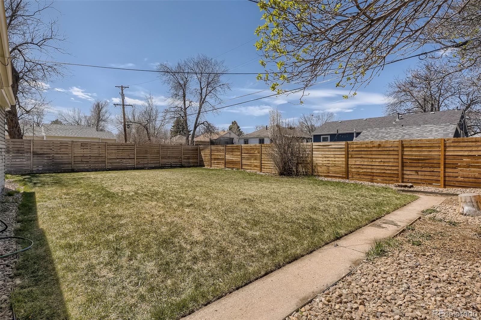 2305 S Knox
