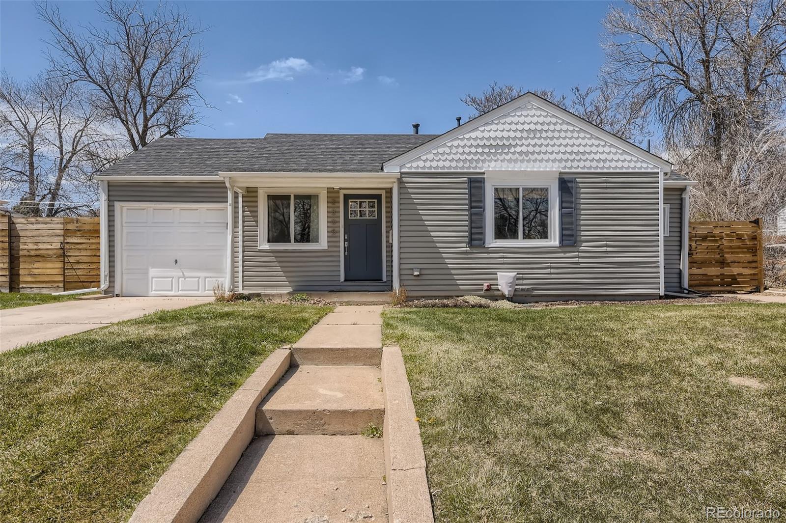 2305 S Knox