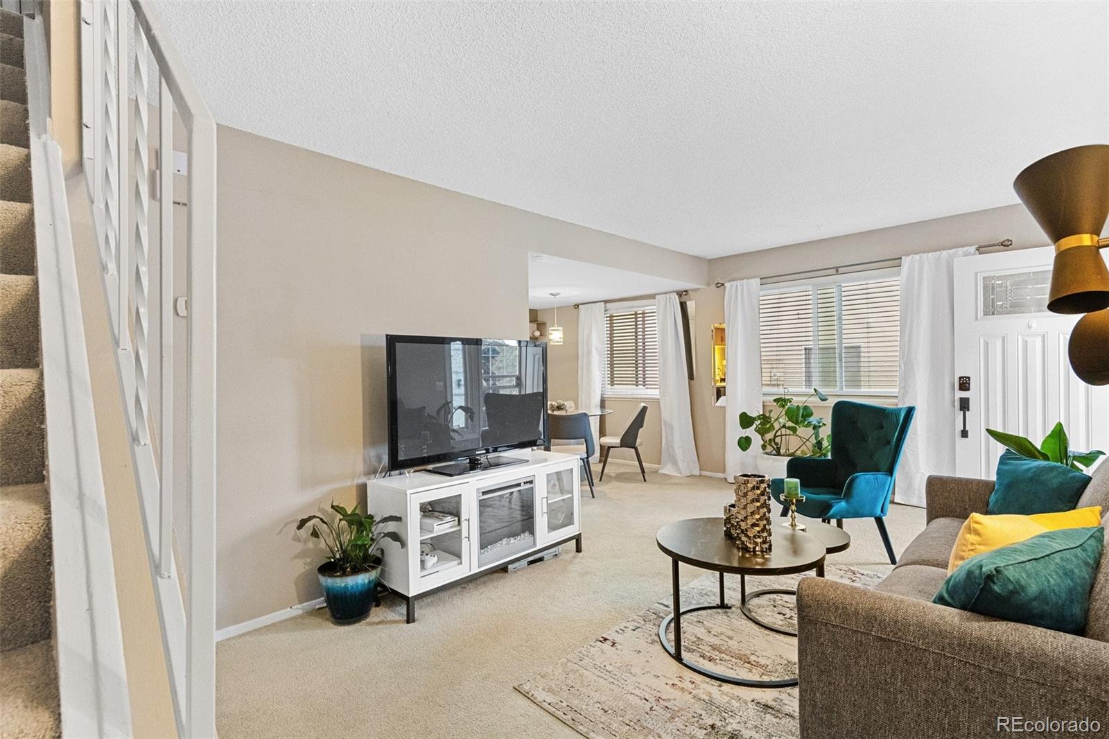 9005 E Lehigh Avenue Unit: 6