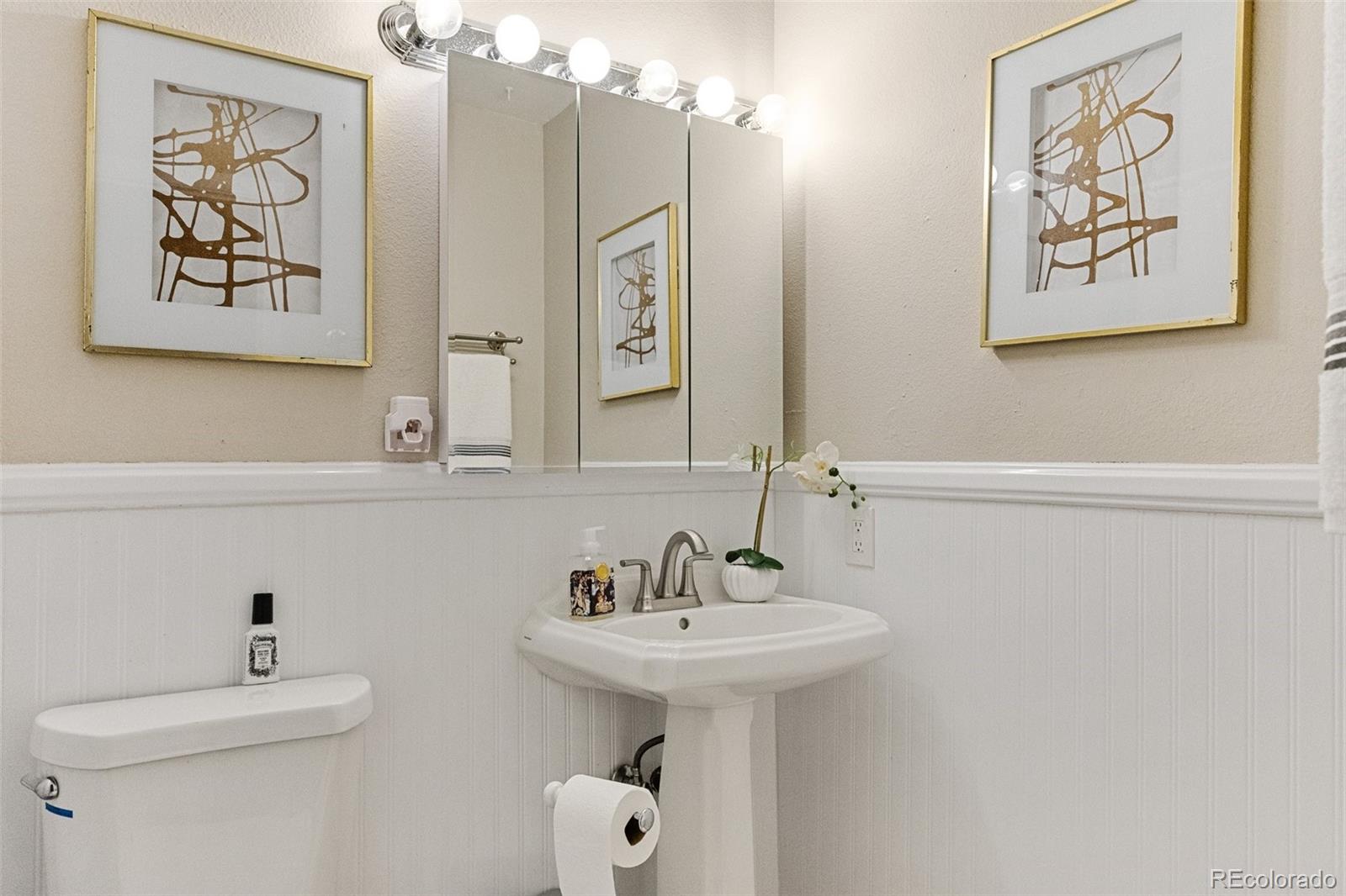 9005 E Lehigh Avenue Unit: 6