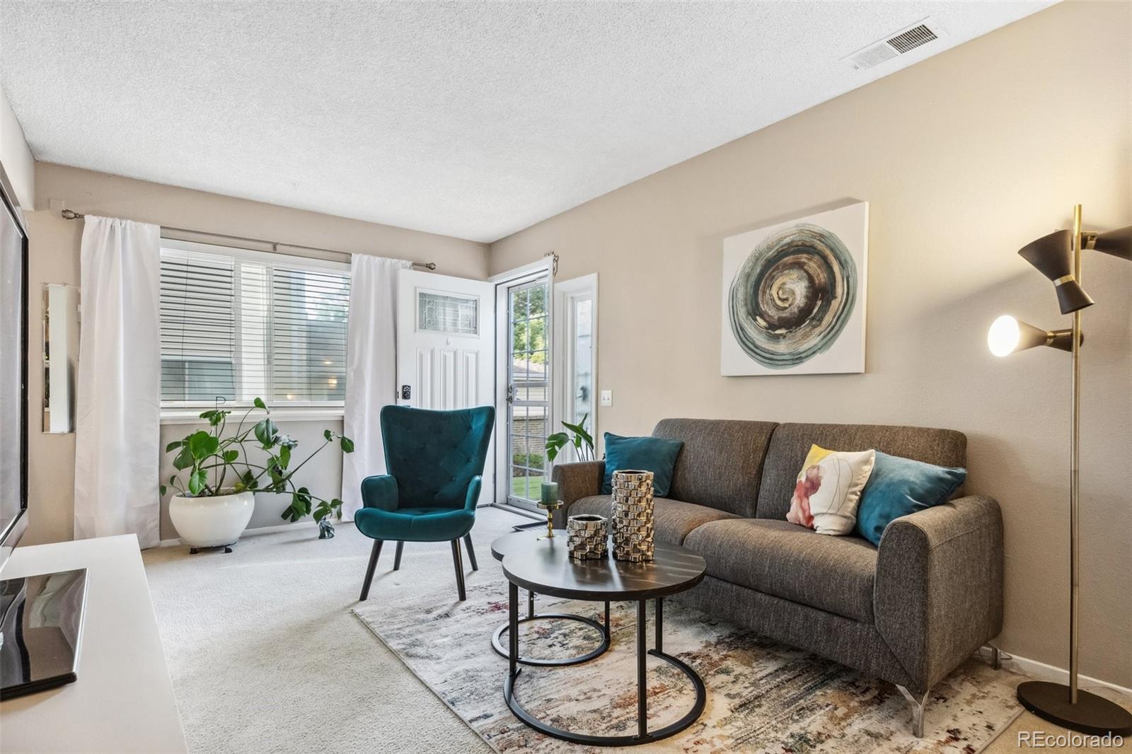 9005 E Lehigh Avenue Unit: 6