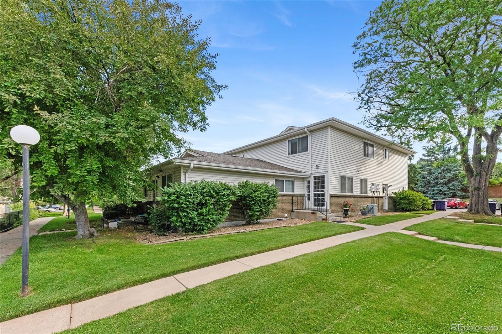 9005 E Lehigh Avenue Unit: 6