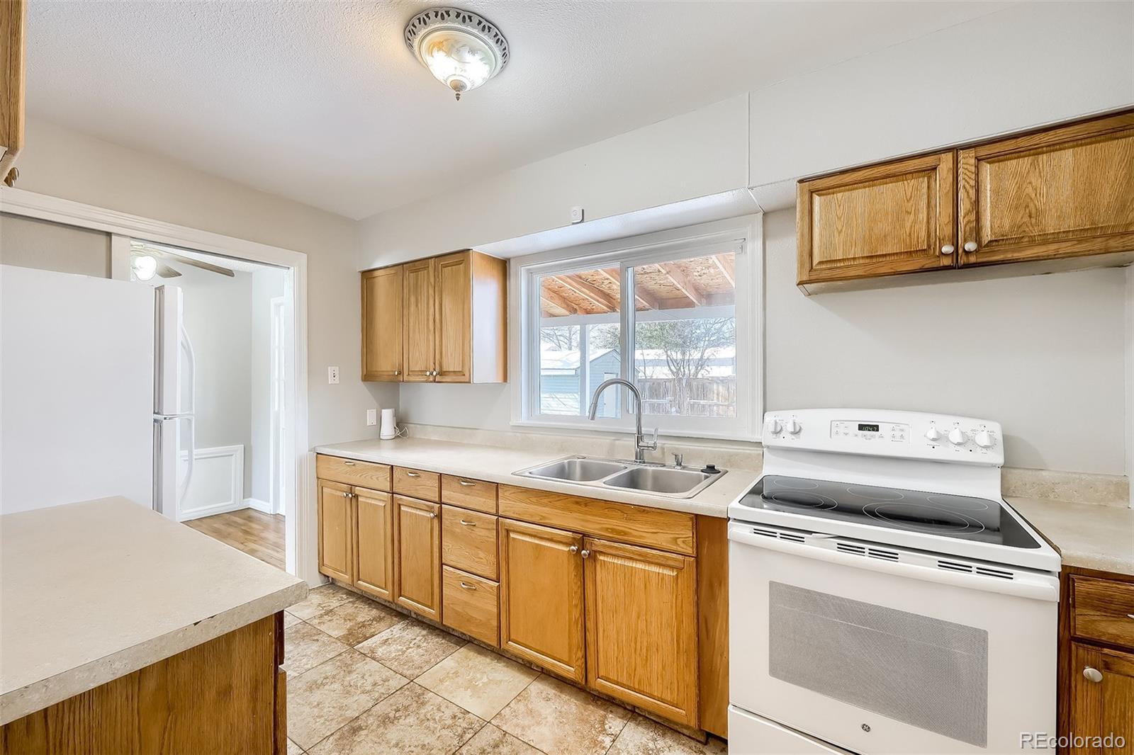 1945 Yosemite Street