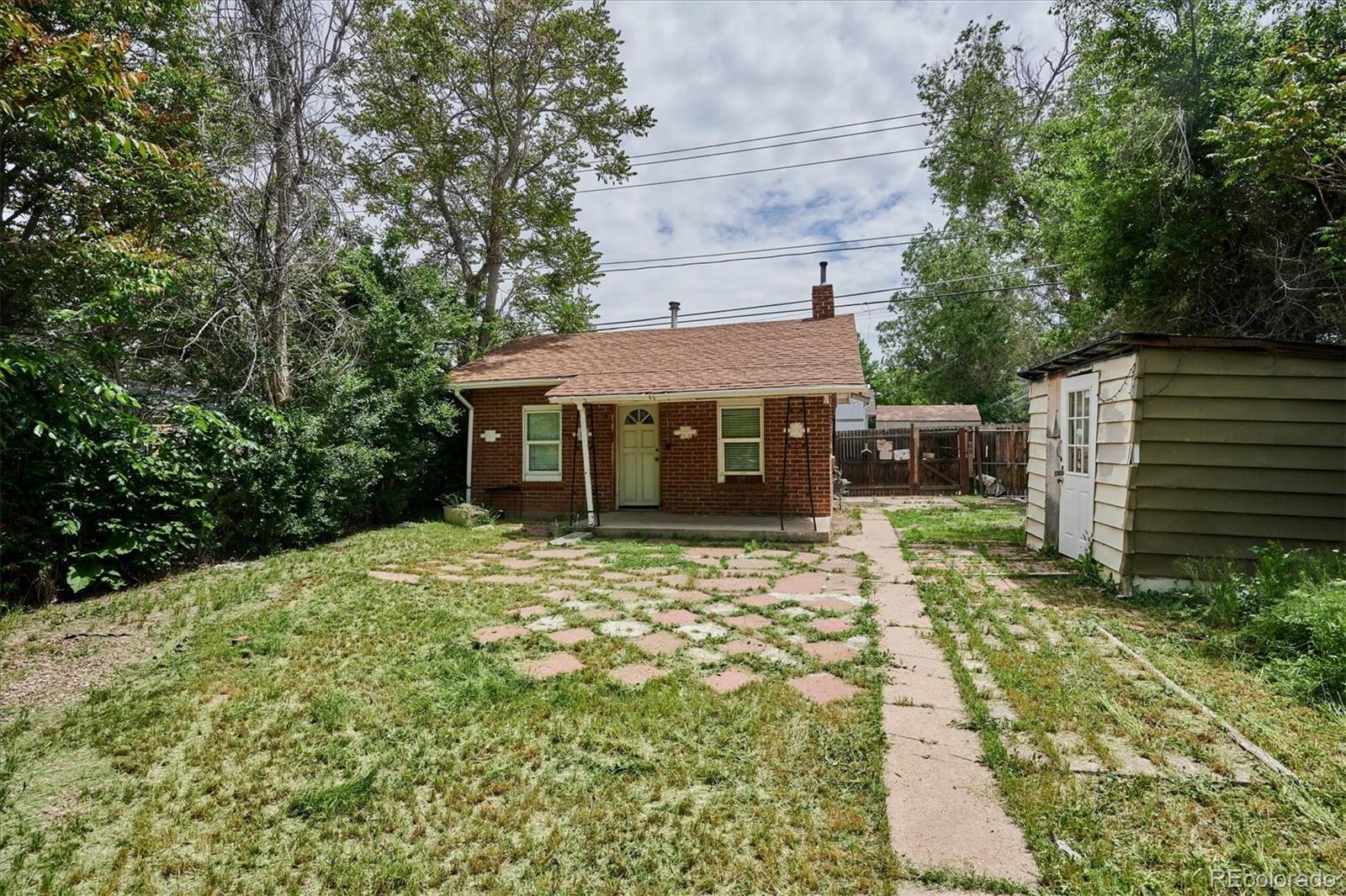 3012 N Josephine Street