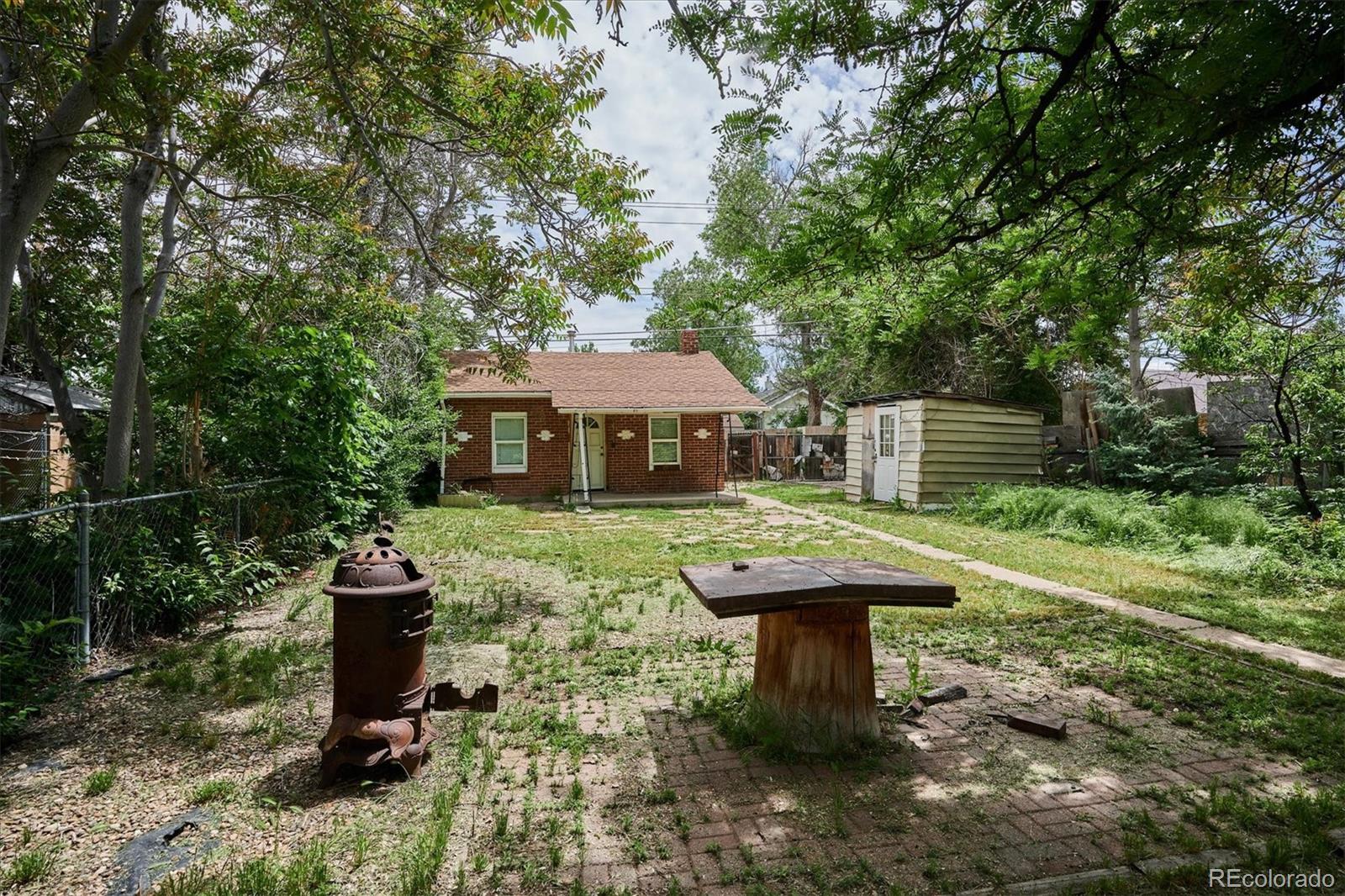 3012 N Josephine Street