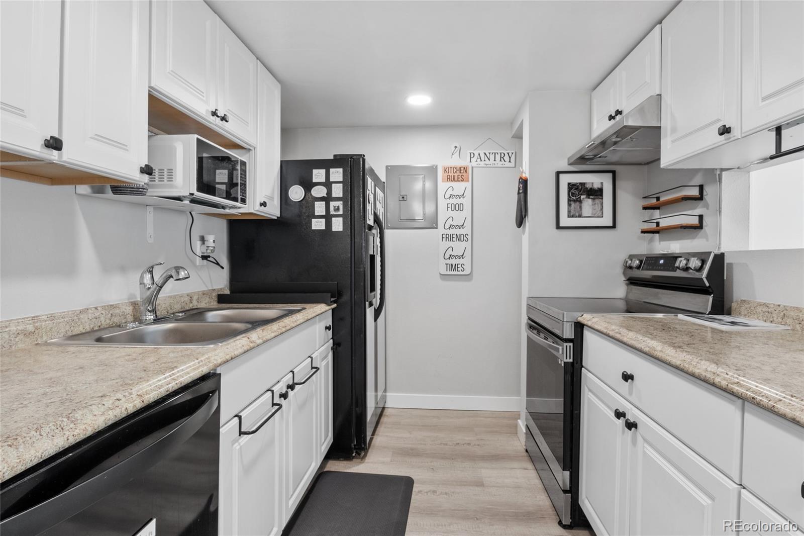 14413 E Jewell Avenue Unit: 103