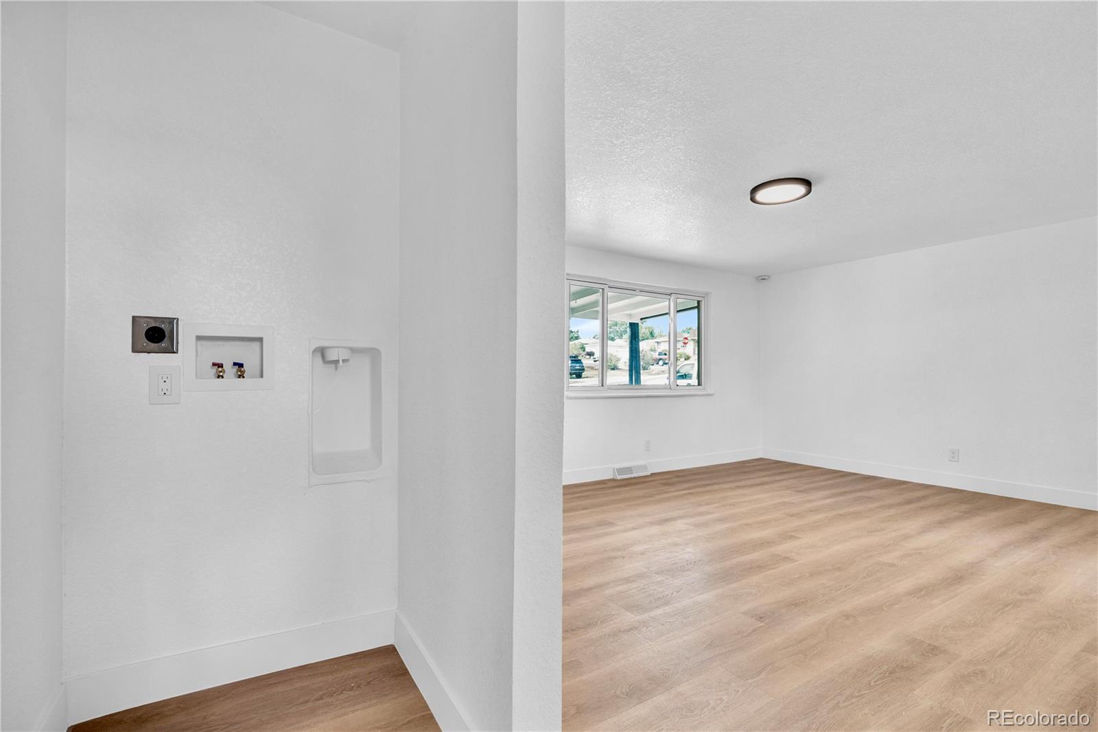 888-882 Wolff Street