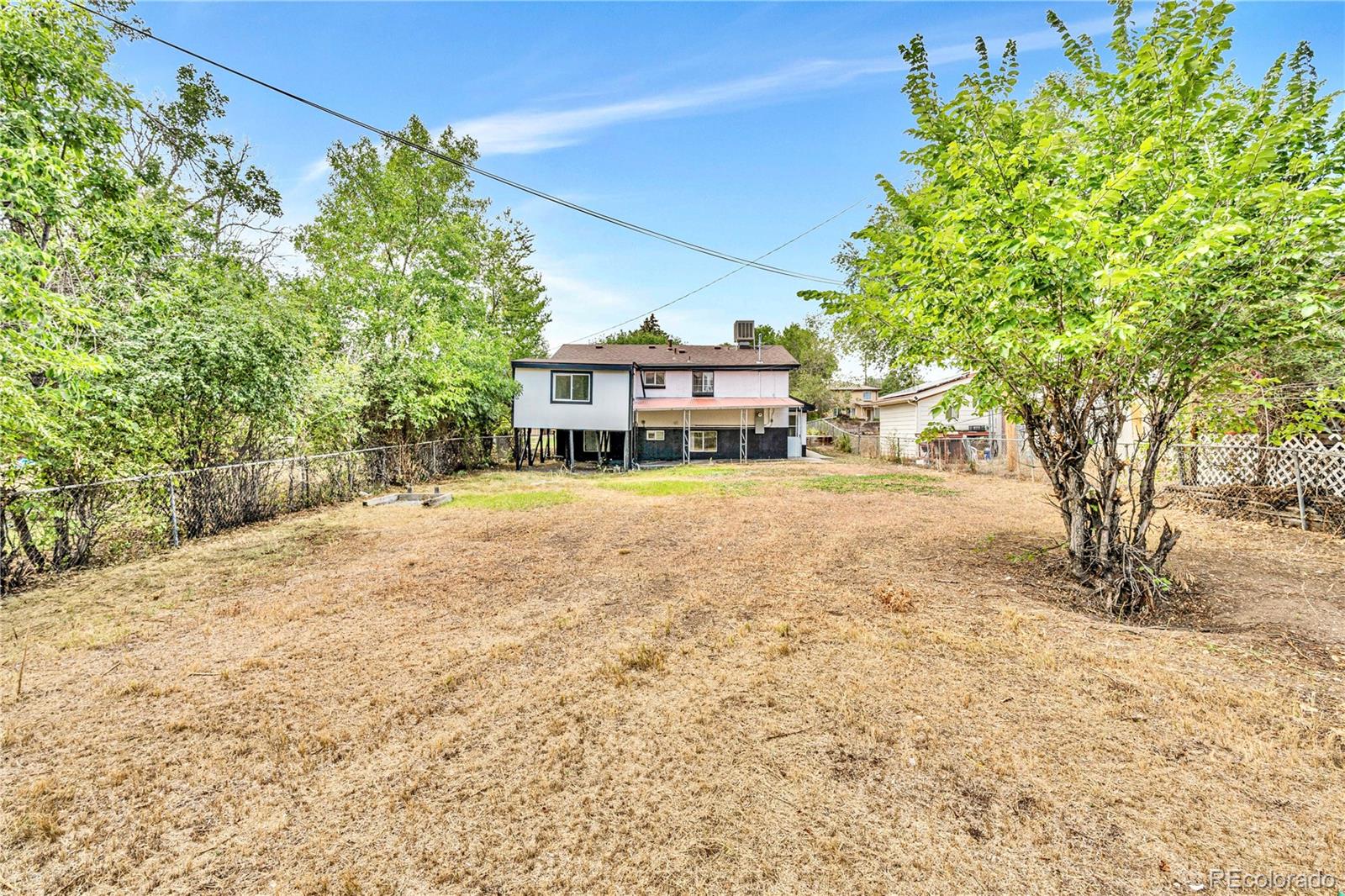 888-882 Wolff Street