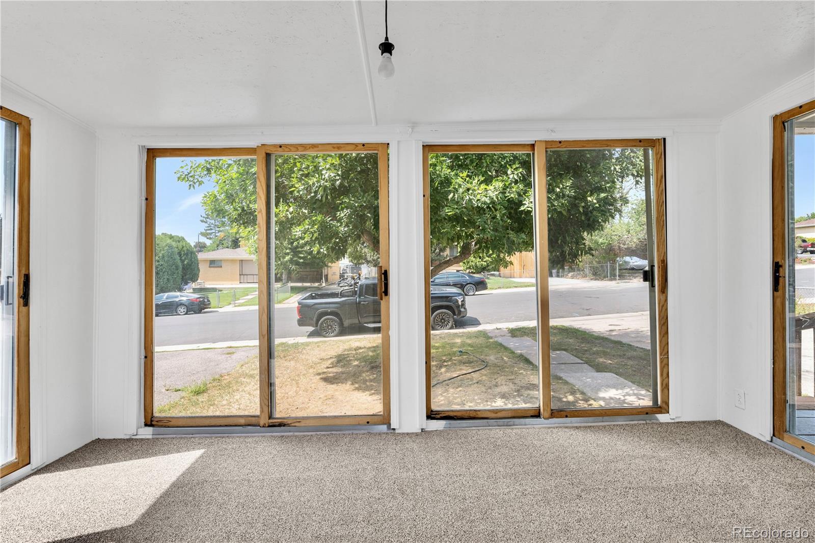 888-882 Wolff Street