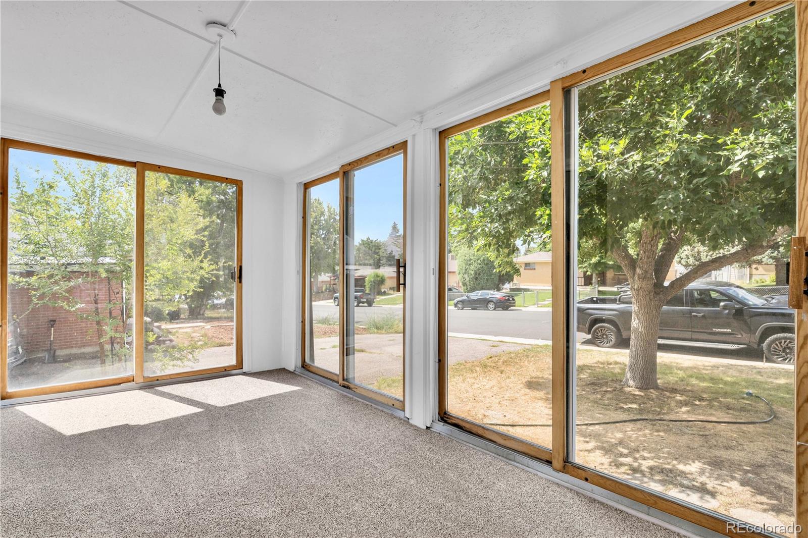 888-882 Wolff Street