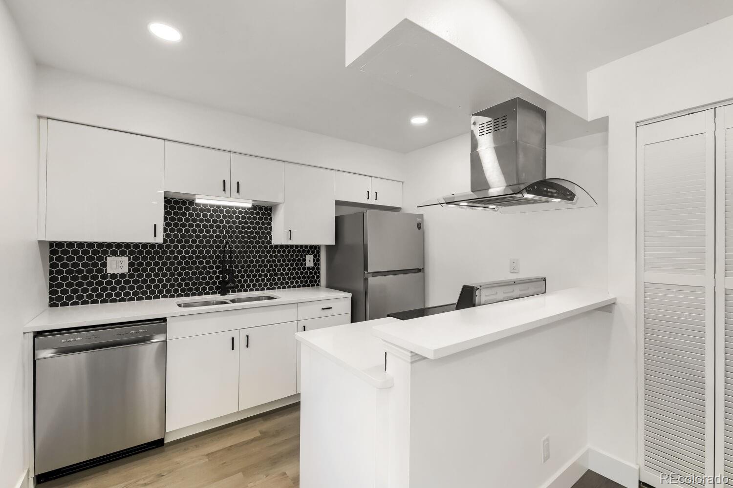 9105 E Lehigh Avenue Unit: 77