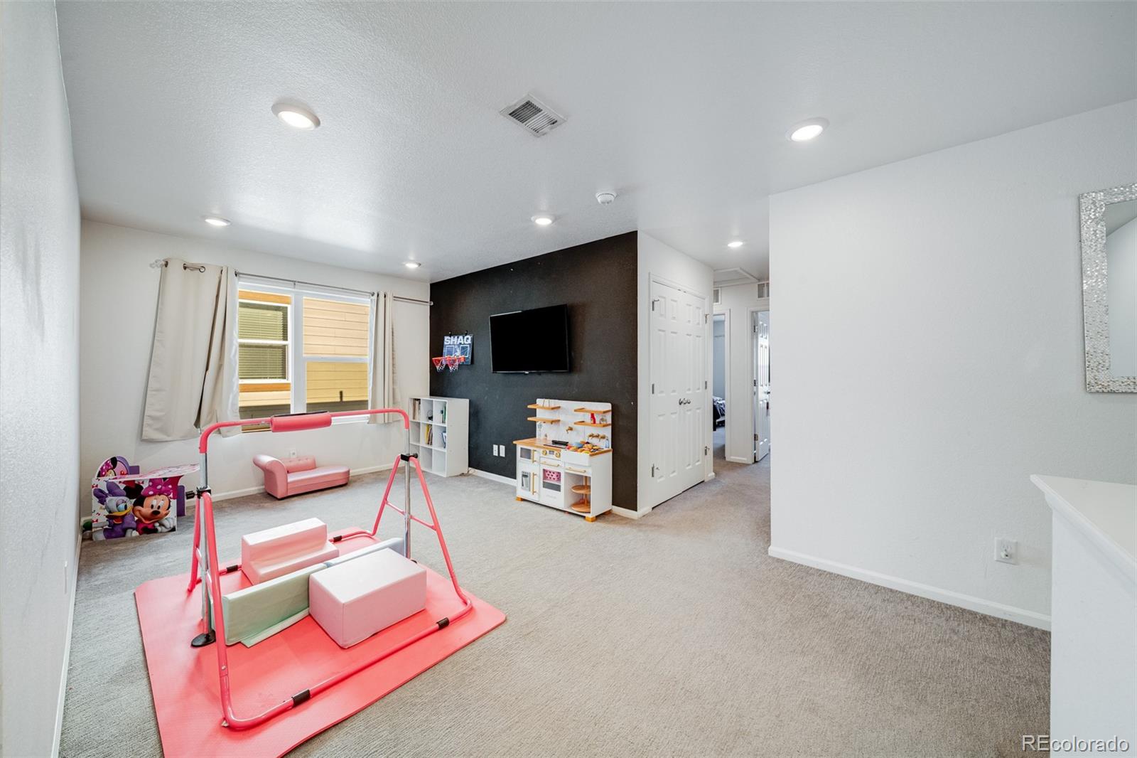 21538 E 59th Place