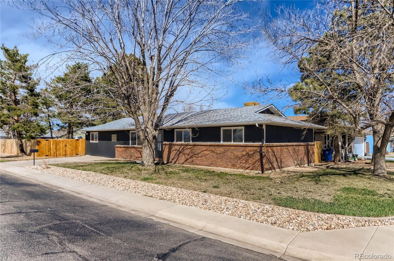 614 Railroad Avenue